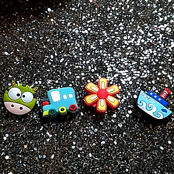 Crocs Jibbitz pack of 8 - Picture 3 of 3